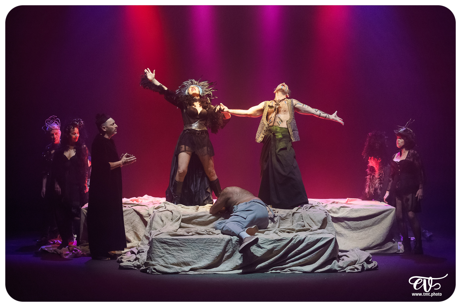 UN SONGE, UNE NUIT, L'ETE (CIE DU MATAMORE)